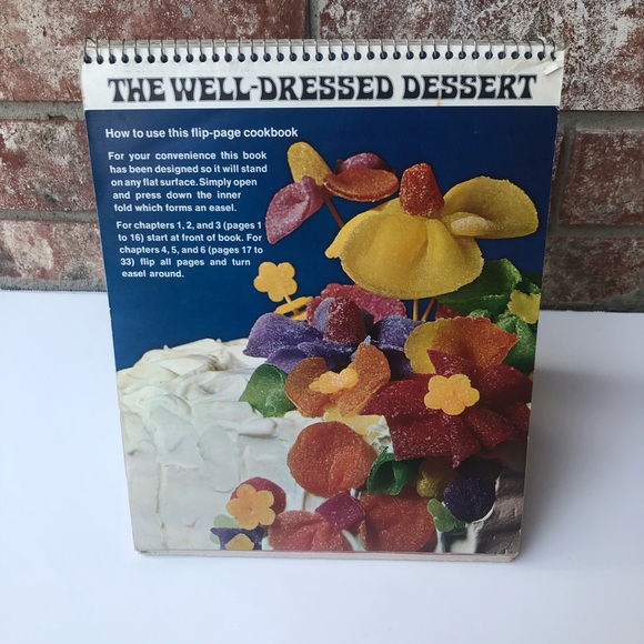 The Well Dressed Dessert Flip Page Cookbook 1st Print Vintage 1969 Cool Whip - Picture 1 of 9